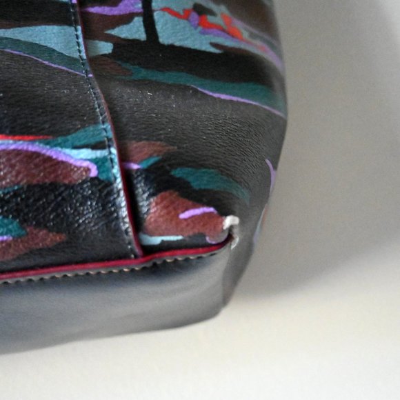 Authentic Coach Landscape Ava Tote Bag with Zipper - Picture 4 of 6